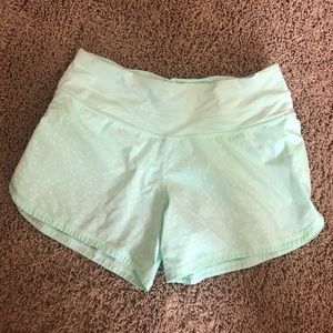 mint w/ dots lululemon speed up short